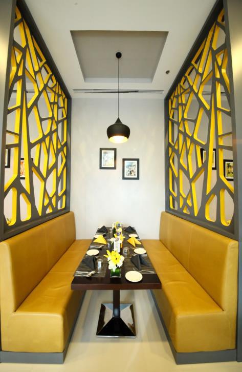 Ruchi Restaurant booth seating